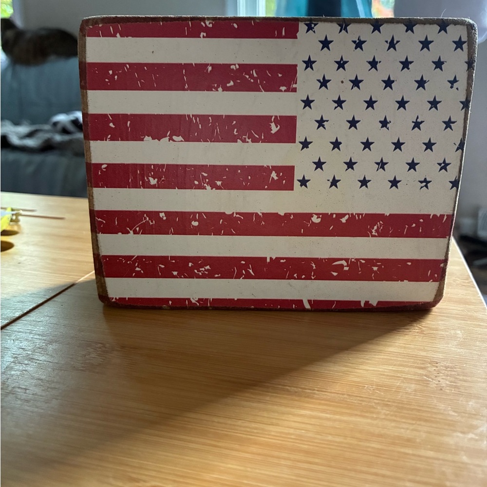 🇺🇸 Handcrafted in the USA Rustic Marlin American Flag Decorative Block